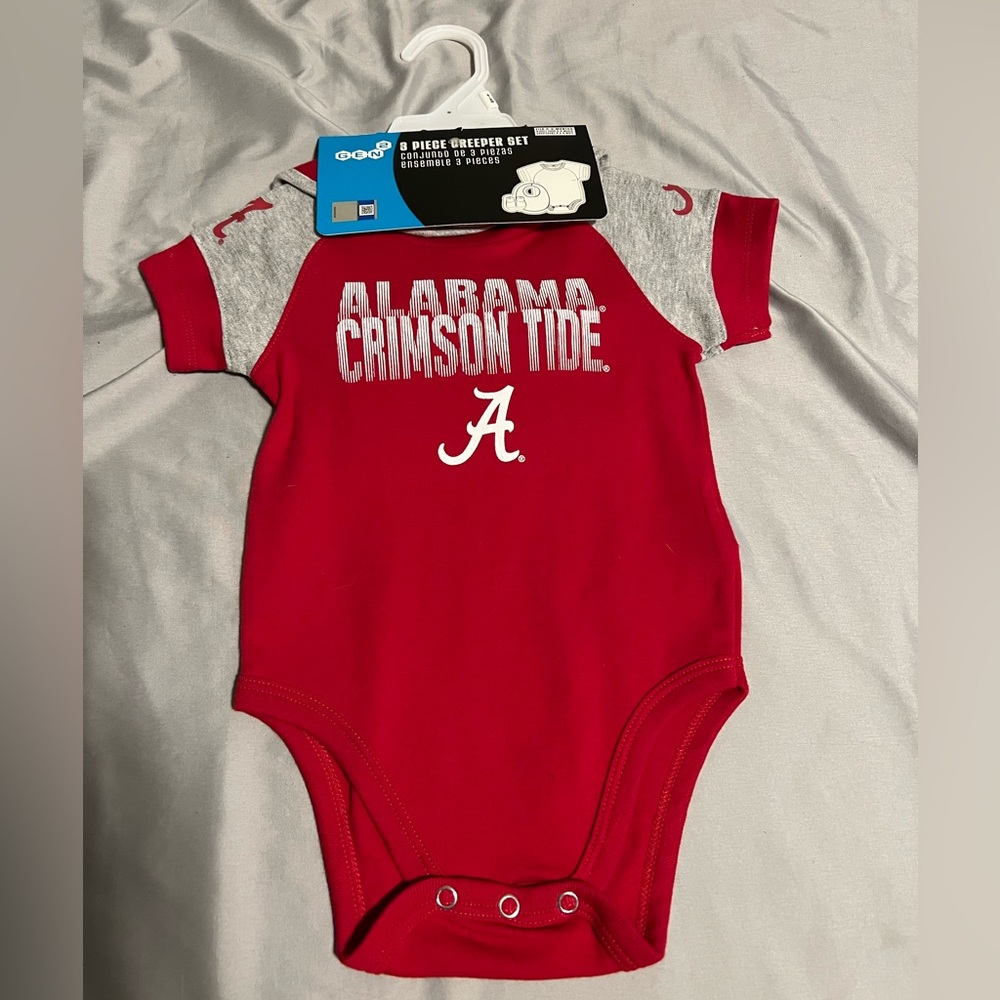Size 6-9 month Alabama crimson tide creeper set